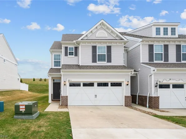 885 Dipper Ln #1, Aurora, OH 44202