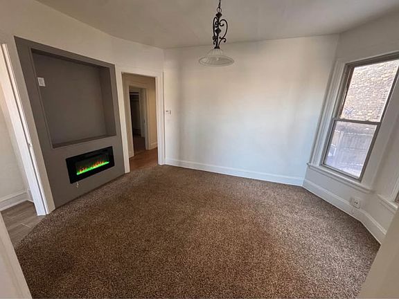 3rd image of 1680 N Van Buren St #3
