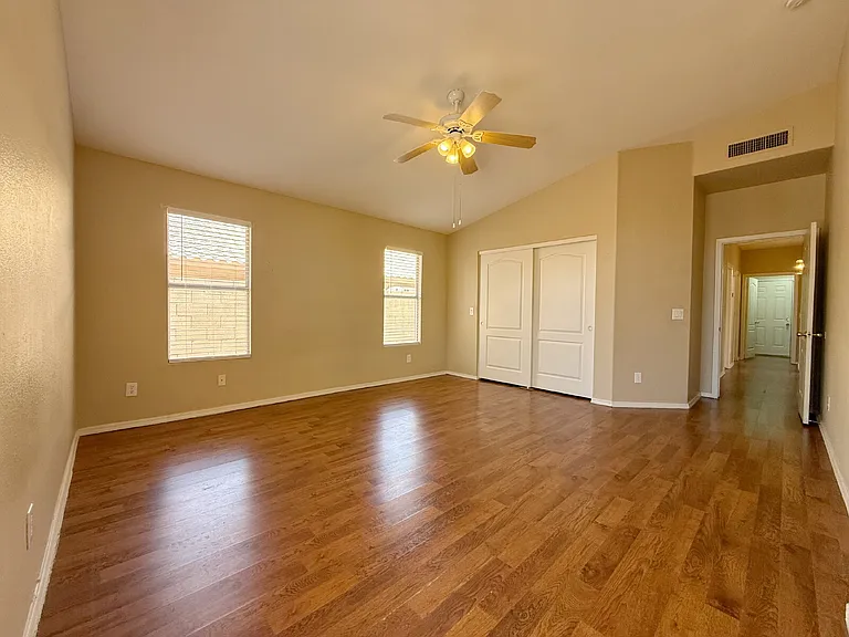 9821 W Yukon Dr — Photo 24
