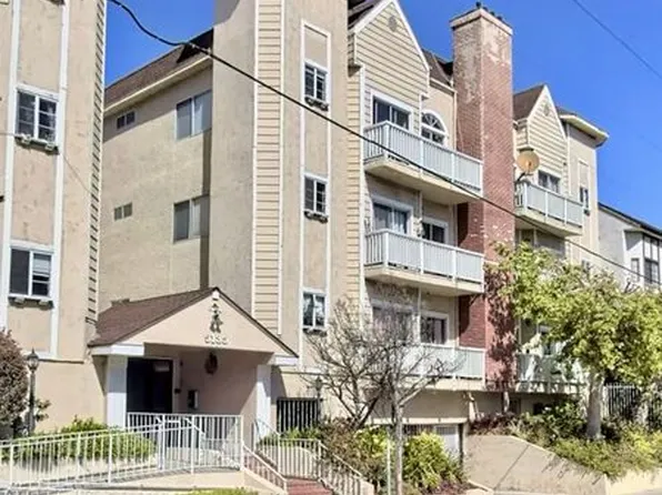 5135 Zelzah Ave APT 203, Encino, CA 91316