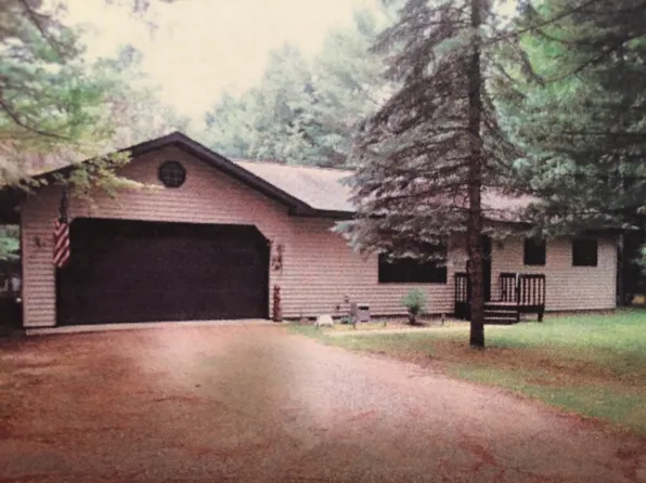 9663 Wayne Dr, Woodruff, WI 54568