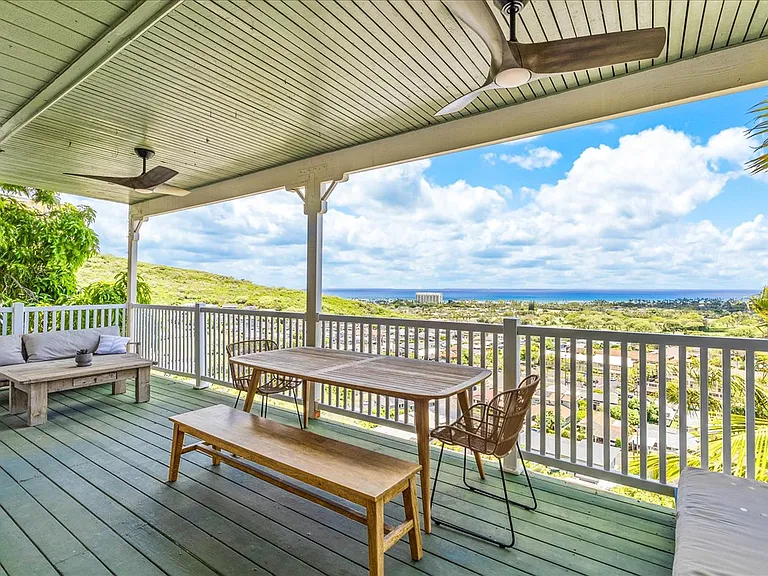 1512 Halekoa Dr #B — Photo 12