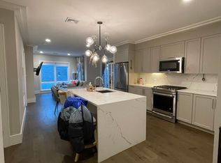 214 Market St UNIT 301, Boston, MA 02135