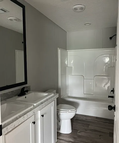 106 E Pecan Rd #1 — Photo 5