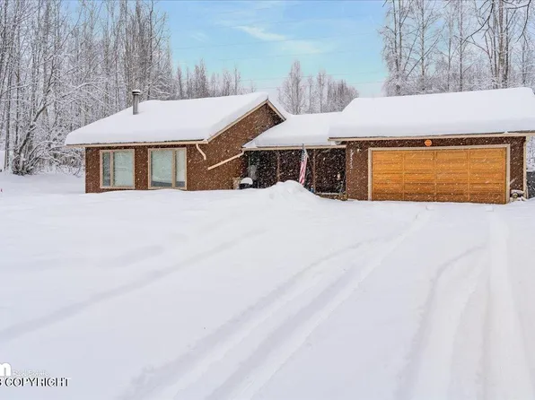 22315 Whispering Birch Dr, Chugiak, AK 99567