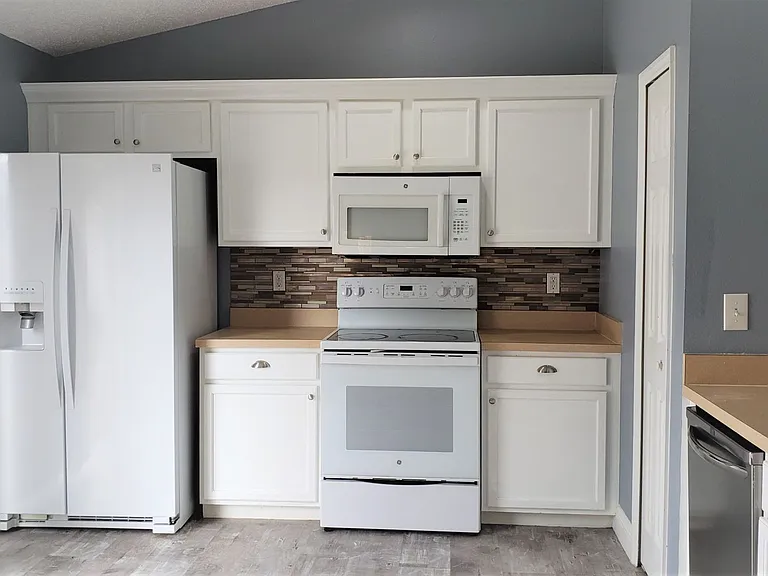 5141 Pine Needle Dr — Photo 8
