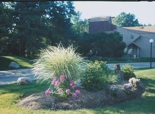 3 Landings Way, Avon Lake, OH 44012