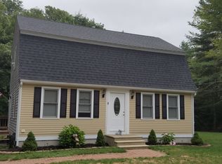 9 Station St, Kingston, MA 02364