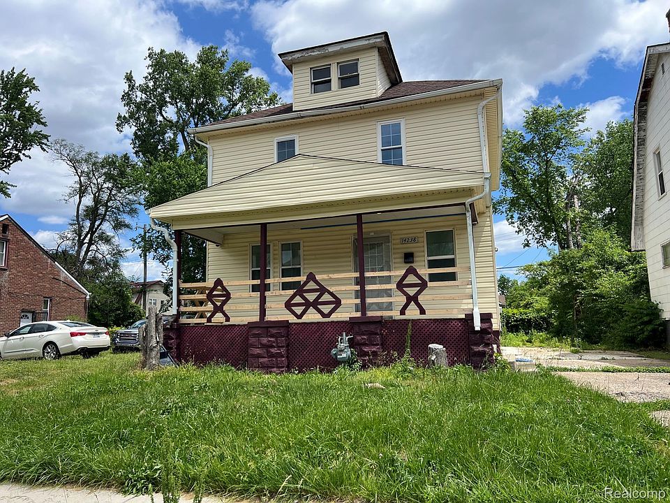 1st image of 14238 Hubbell St