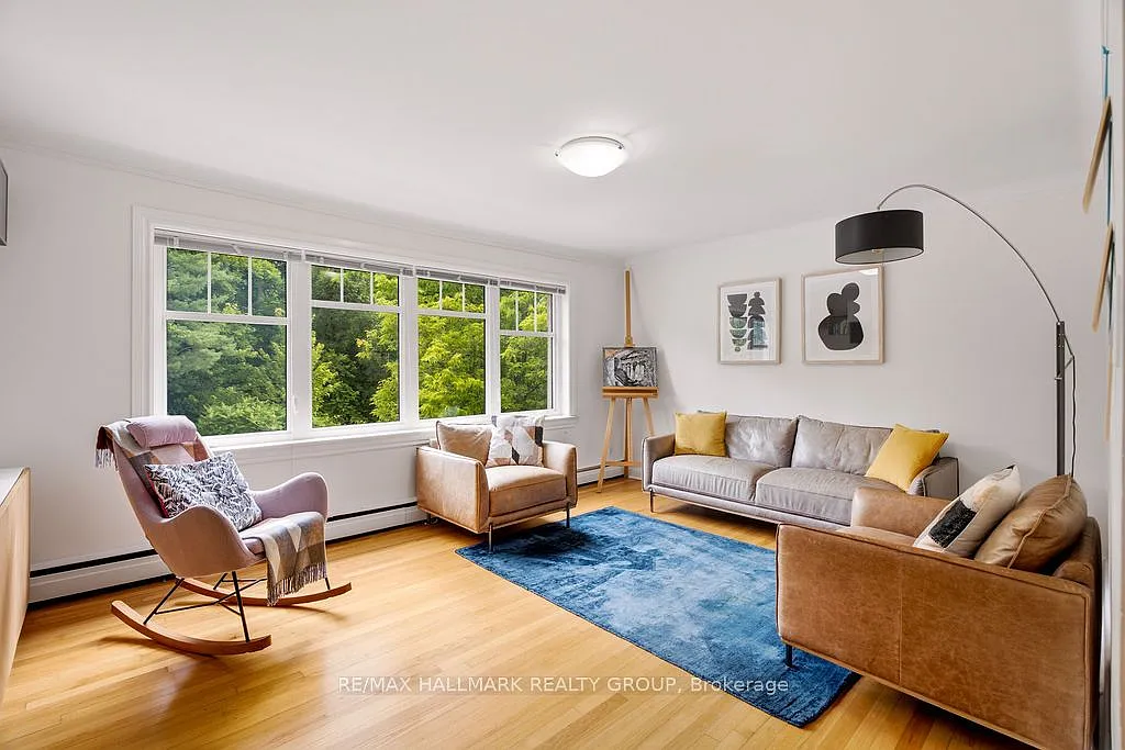 2 bed, $2,490 — Photo 4