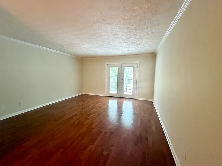 3711 Essex Ave — Photo 10