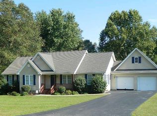 124 Riverwood Dr, Grayson, KY 41143