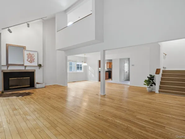 1452 Iroquois Street, Shrub Oak, NY 10588