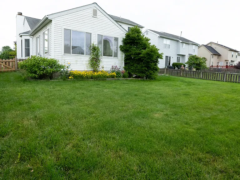 7872 Waggoner Run Dr — Photo 29