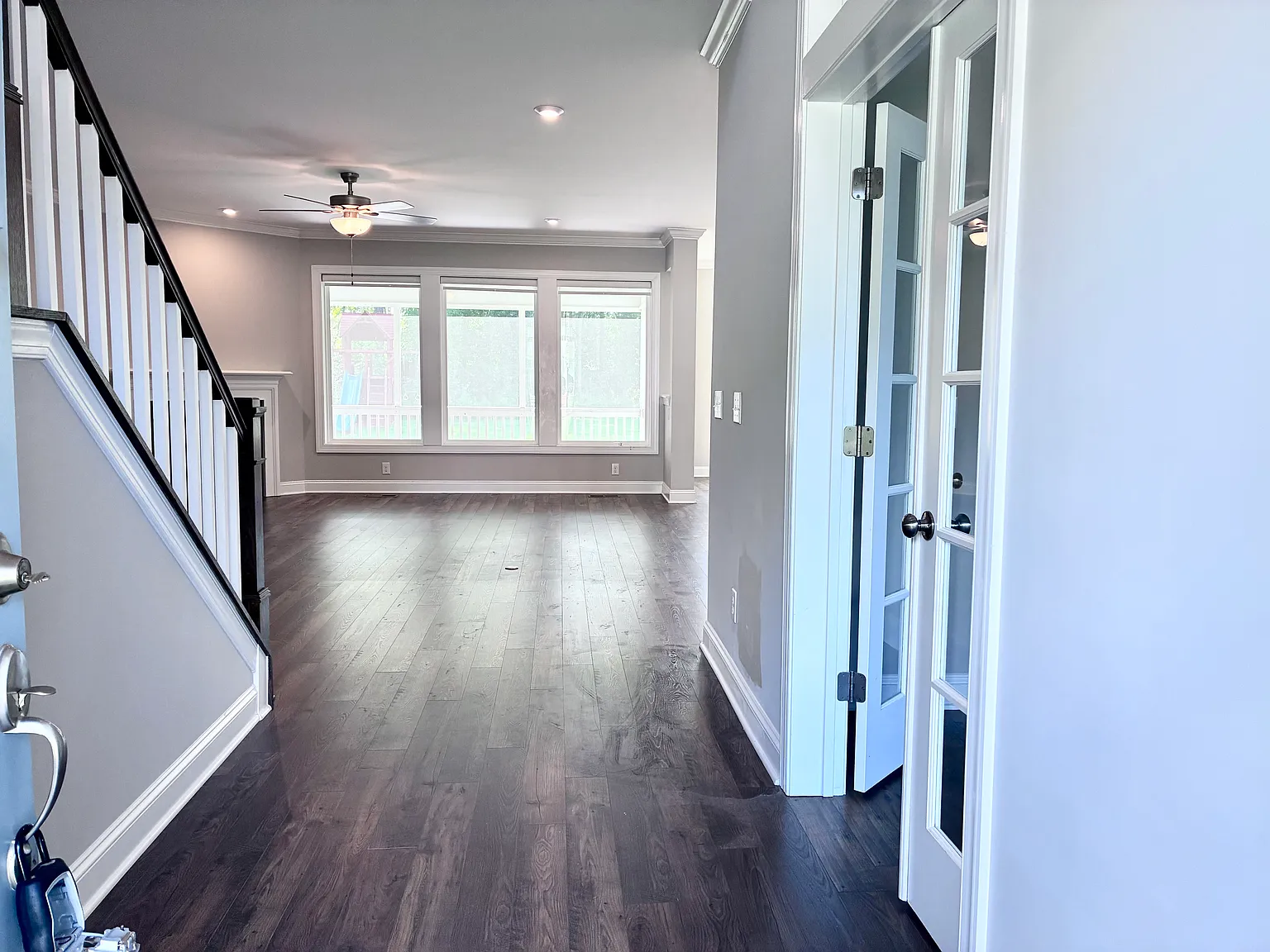 4 bed, 3.5 bath, 3033 sqft, $2,995 — Photo 3