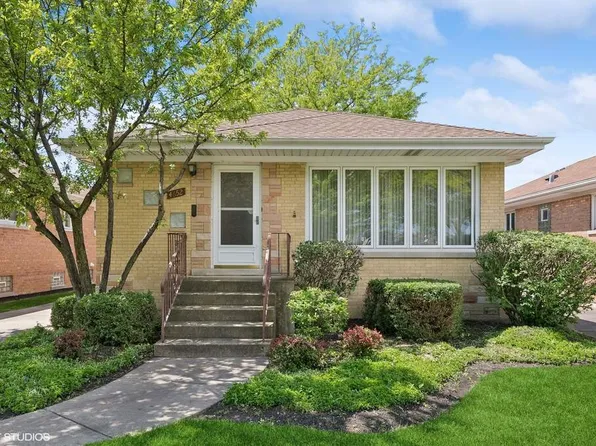 4652 N Overhill Ave, Norridge, IL 60706