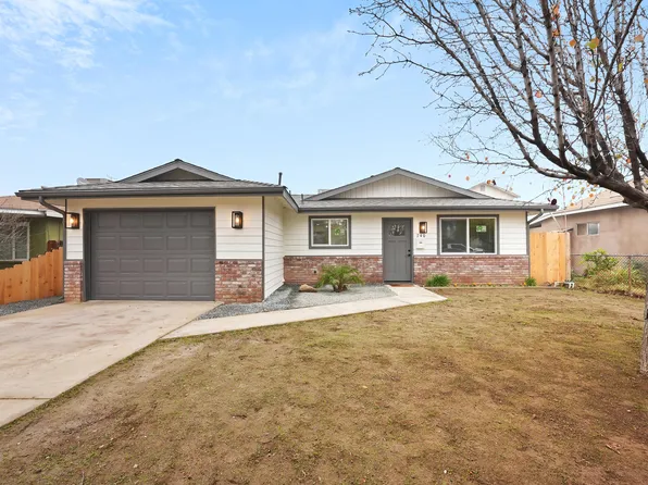 740 N Sweetbriar Avenue, Lindsay, CA 93247