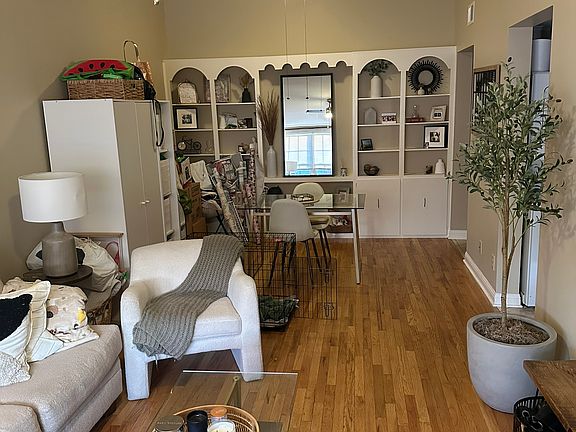 3rd image of 2018 Willoway Ct N #2018