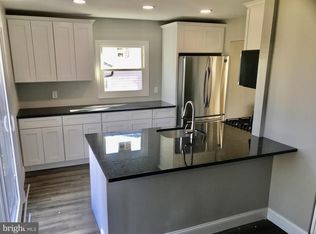 118 Andover Rd, Fairless Hills, PA 19030