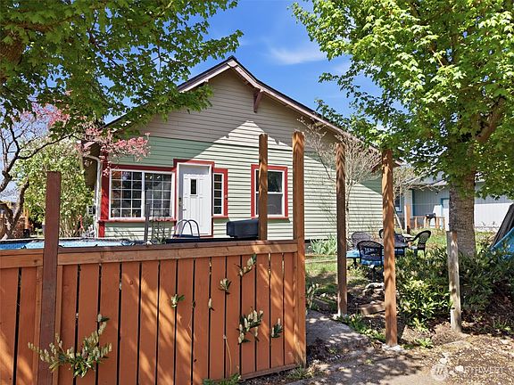 4th image of 1301 Oxford Avenue