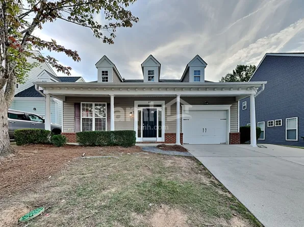 85 Tuscarora Ln, Clayton, NC 27520