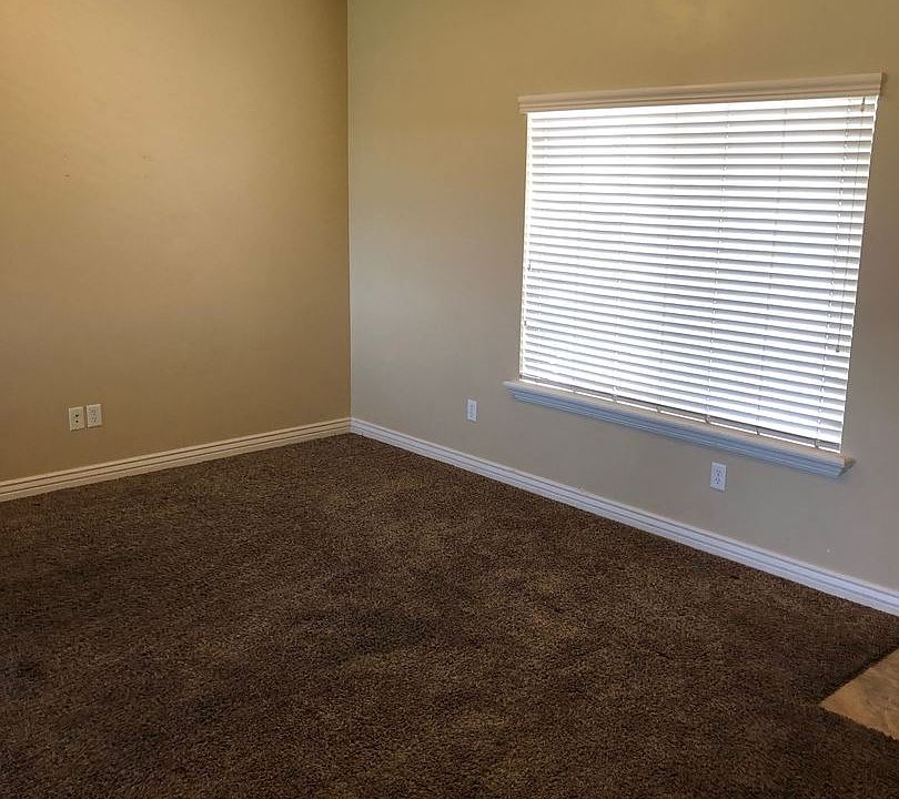 2nd image of 576 W 1045 N APT C7
