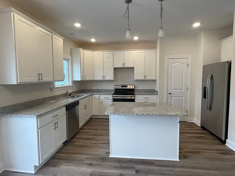 1108 Harvest Ct — Photo 8