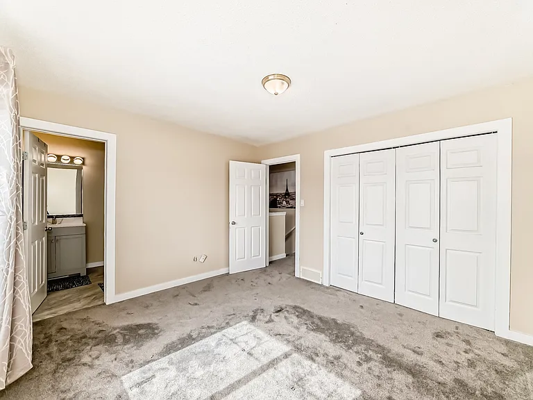 2362 29a Ave NW — Photo 31