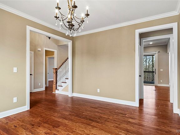 5th image of 3209 Waugh Ln