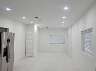 511 NW 62nd Ave, Miami, FL 33126