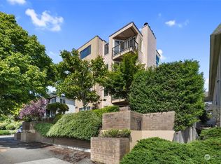 5642 California Ave SW APT 6, Seattle, WA 98136