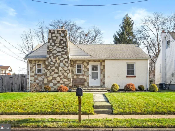185 Woodland Ave, Ewing, NJ 08638
