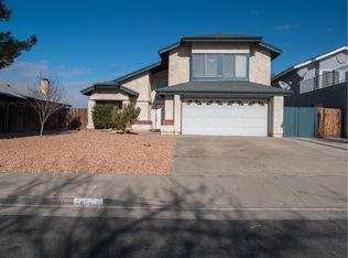 2585 Bottle Tree Dr, Palmdale, CA 93550