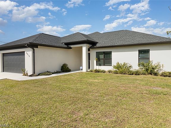 3rd image of 2618 Helen Cir