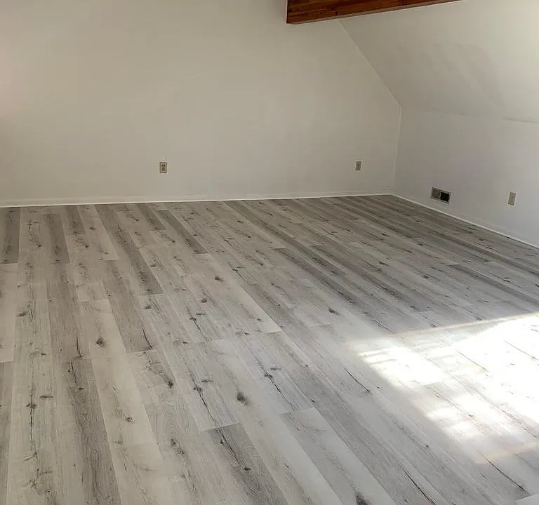 Bedroom \ Loft \ Office