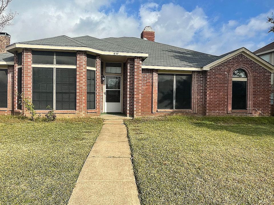 1st image of 437 Conger Dr
