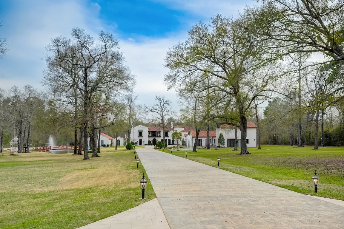 Red Bay Cir-001