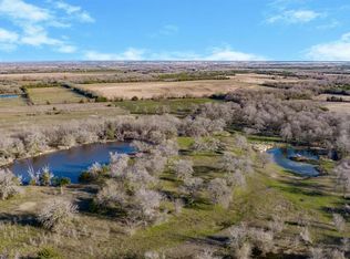 1904 County Road 3710, Leonard, TX 75452