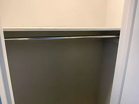 4th image of 240 W 73rd St APT 604