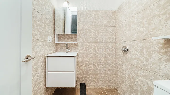 Rented by RBM Management | media 14