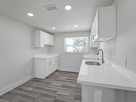 5th image of 8229 NW 1st Pl #1