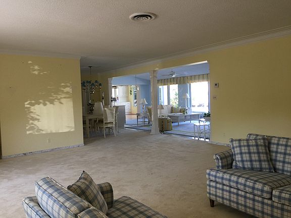 2nd image of 2857 NE 35th Ct