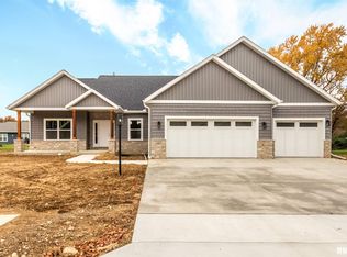 325 Shaggybark Trl, Morton, IL