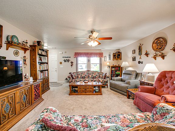 3rd image of 11675 Cabin Creek St