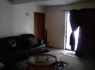 213 Harvard St #1S, Momence, IL 60954