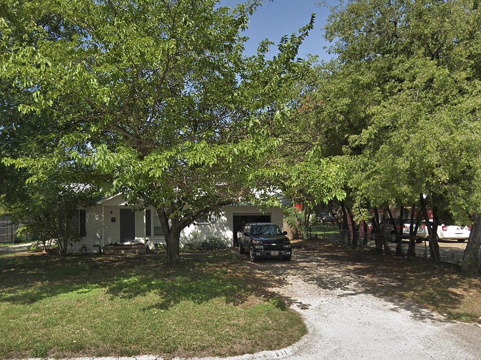 1st image of 611 Westwood Dr