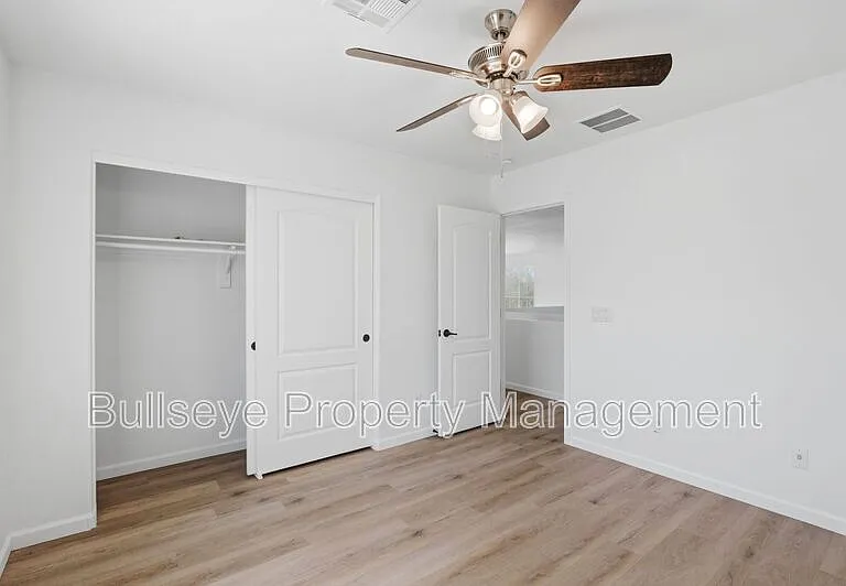 27513 N 63rd Dr — Photo 26