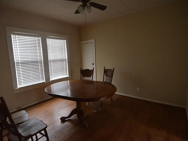321 Dorchester St — Photo 8