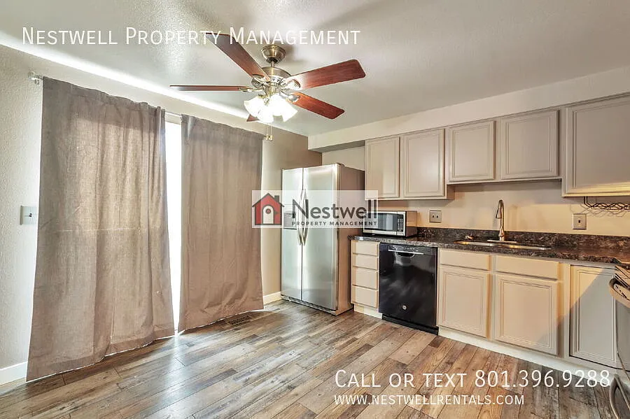 Charming 3-bed Condo in Salt Lake City — Photo 3