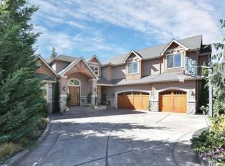 19371 Riverwood Ln, Lake Oswego, OR